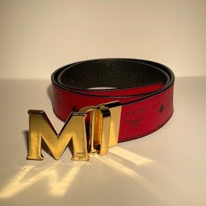 MCM reversible "Candy Red" belt